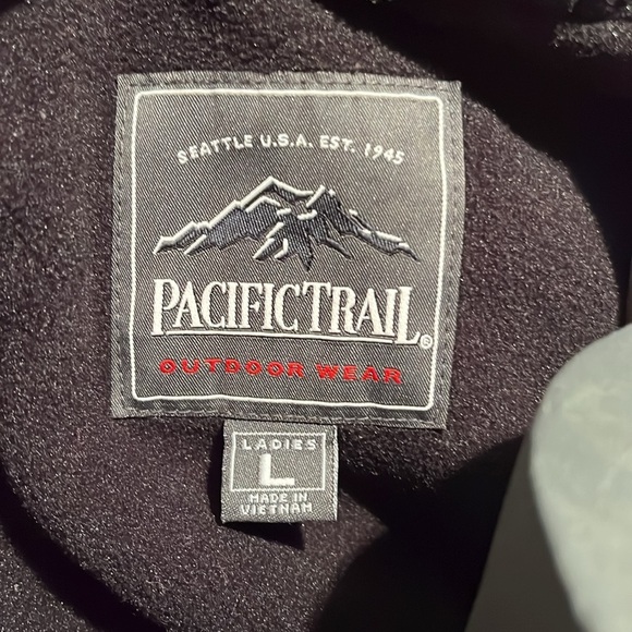 Pacific Trail Red Black Lined Heavy Outdoor Coat Jacket - Picture 2 of 12